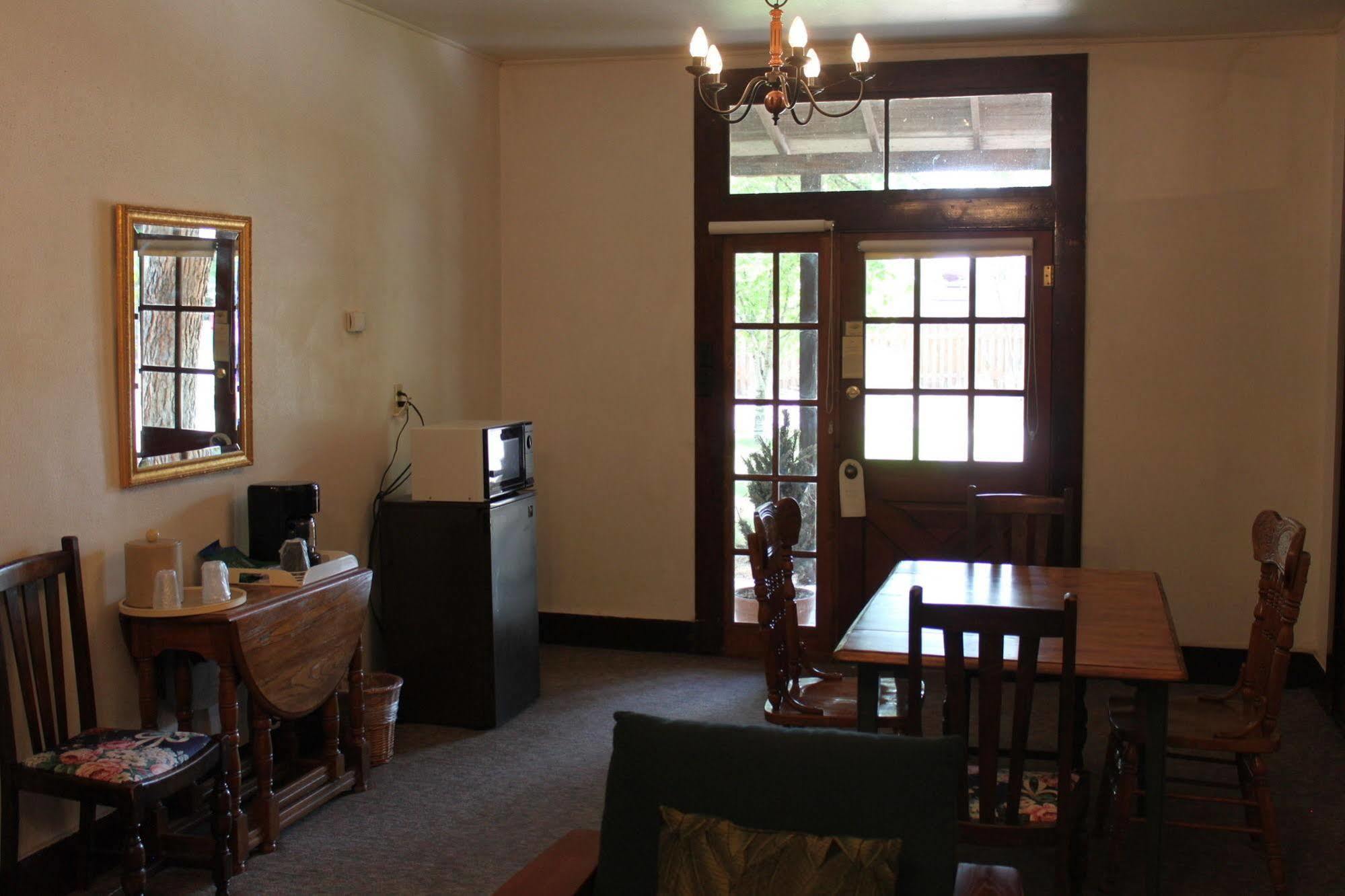 The Hotel Limpia Fort Davis Εξωτερικό φωτογραφία